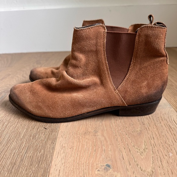 Coconuts by Matisse Suede Ankle Booties in Cognac - Picture 1 of 6